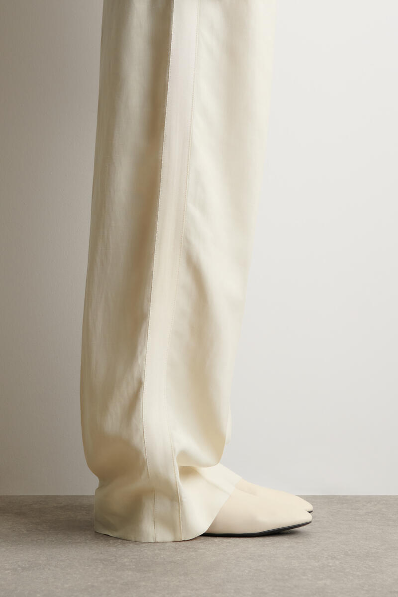 COS ソフトバレリーナパンプス