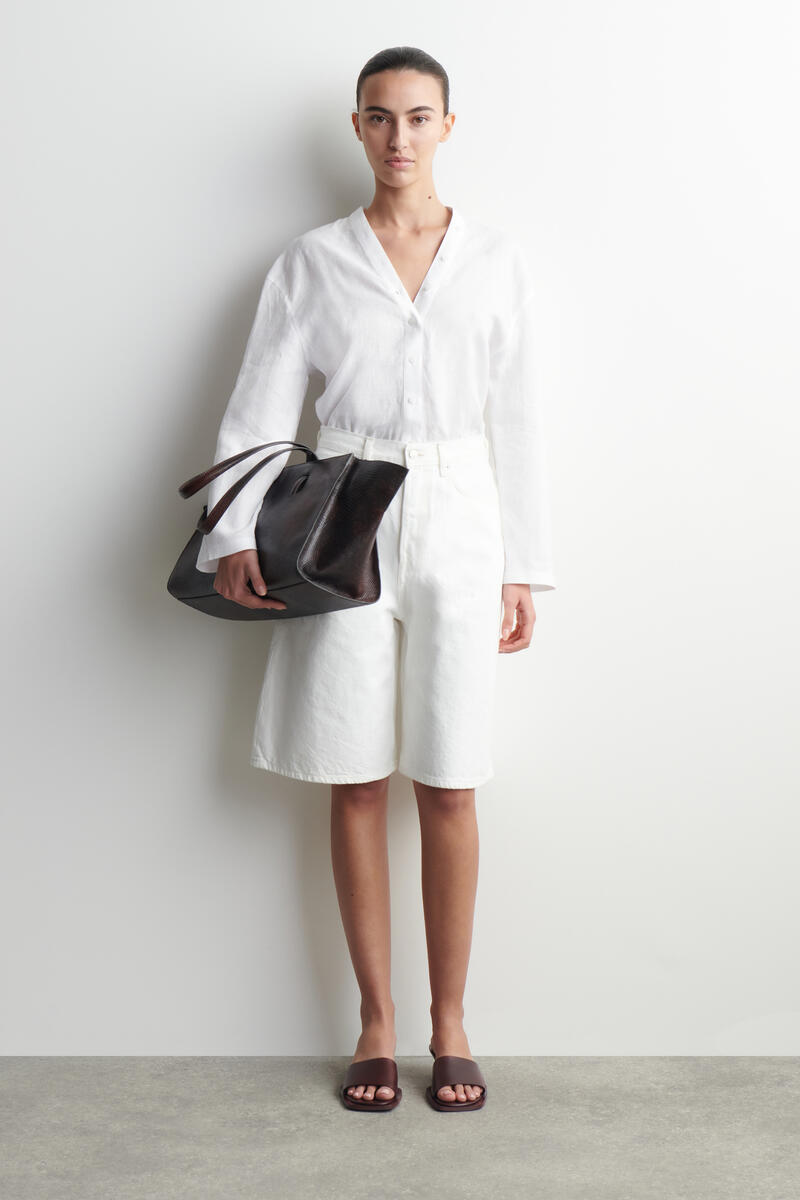 COS レザーミュール