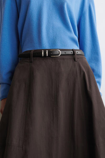 COS ボリューム コットンミディスカート