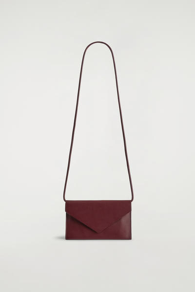 COS エンベロープバッグ - レザー