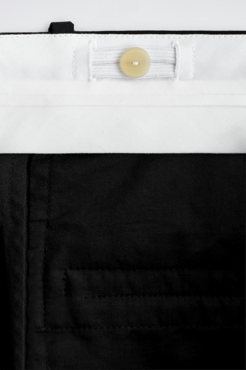 COS フルイドウール ワイドレッグパンツ