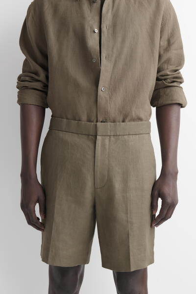 COS テーラードリネンショートパンツ