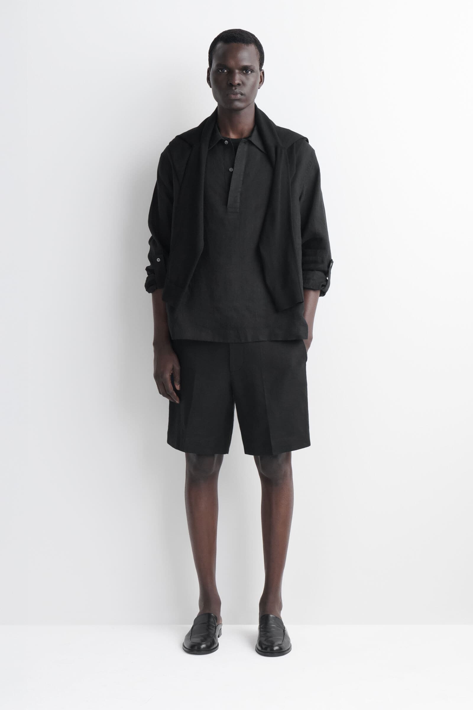 TAILORED LINEN SHORTS テーラードリネン ショートパンツ ブラック