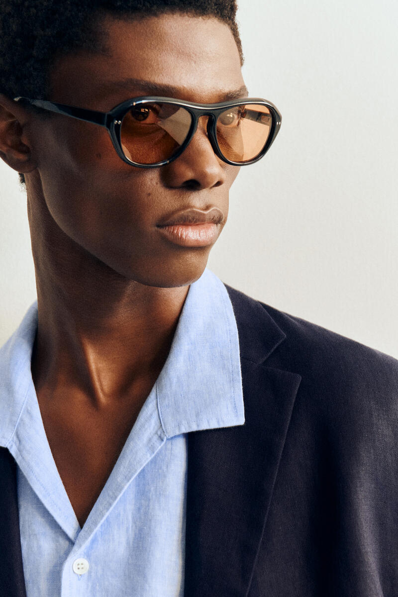 COS キャンプカラー半袖リネンシャツ