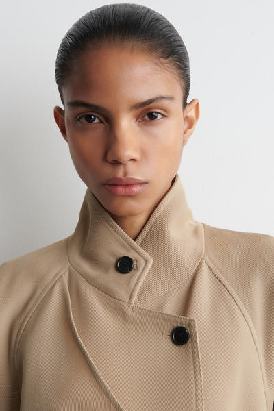 COS ラップオーバー ウールツイルトレンチコート