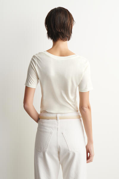 COS スリムシルクTシャツ