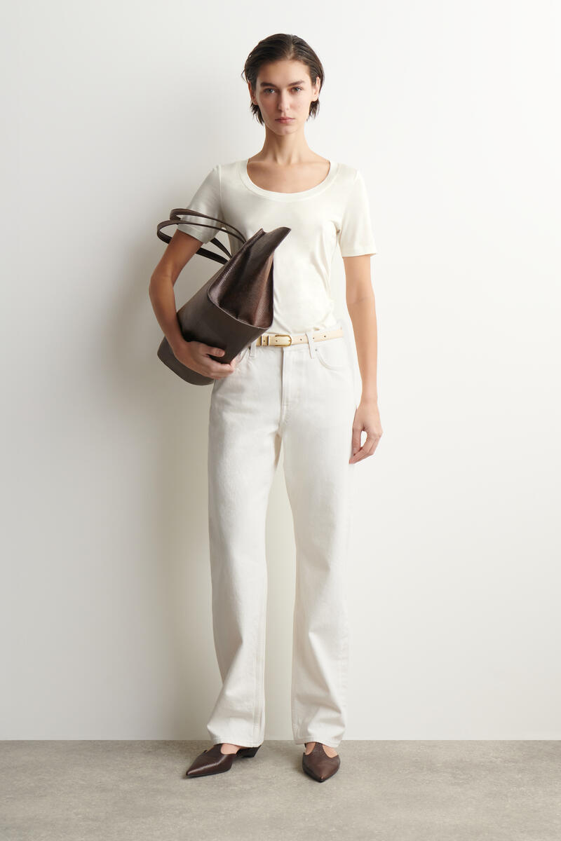 COS スリムシルクTシャツ