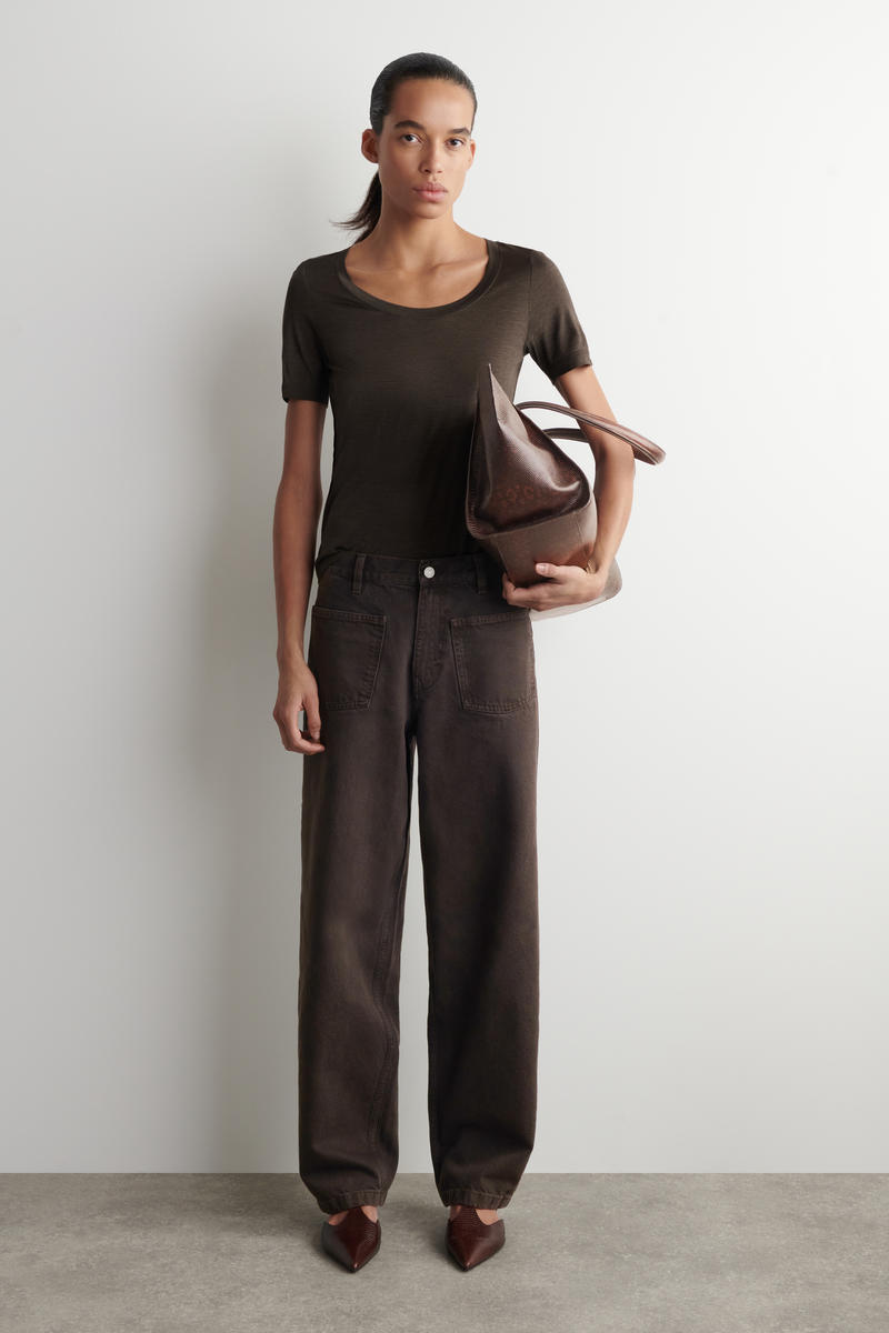 COS スリムシルクTシャツ