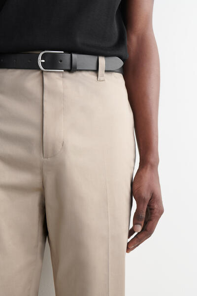 COS テーラード スリムフィットパンツ