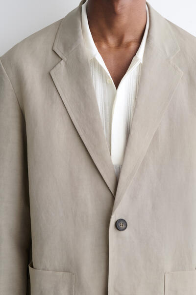 COS アンストラクチャード リネンブレンド ブレザー