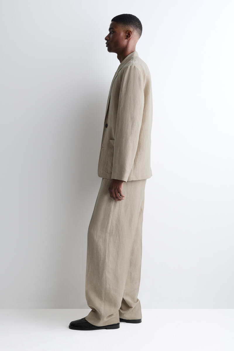 COS アンストラクチャード リネンブレンド ブレザー