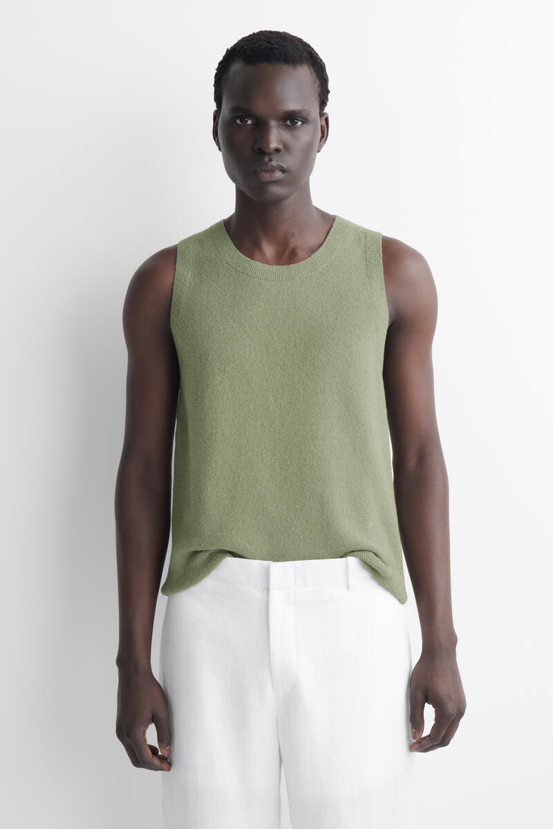 COS ブークレニットタンクトップ