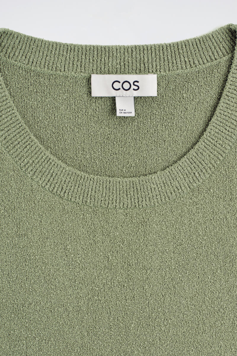 COS ブークレニットタンクトップ