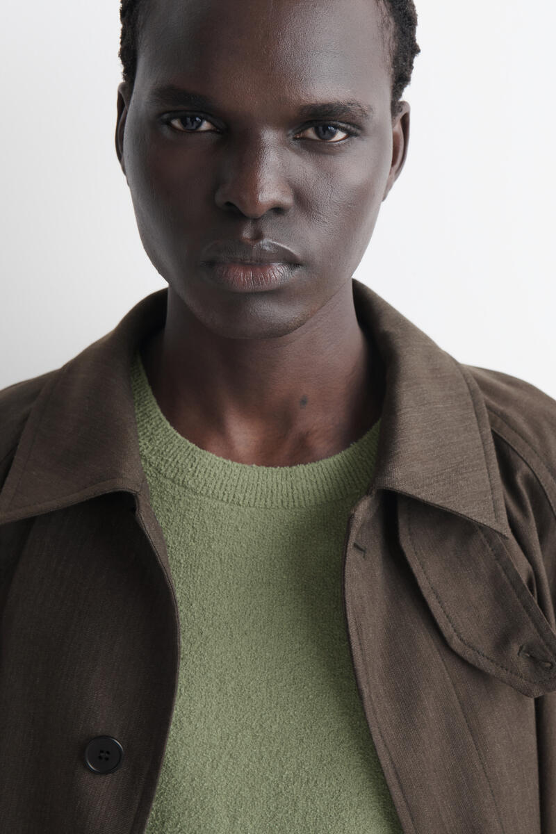 COS ブークレニットタンクトップ