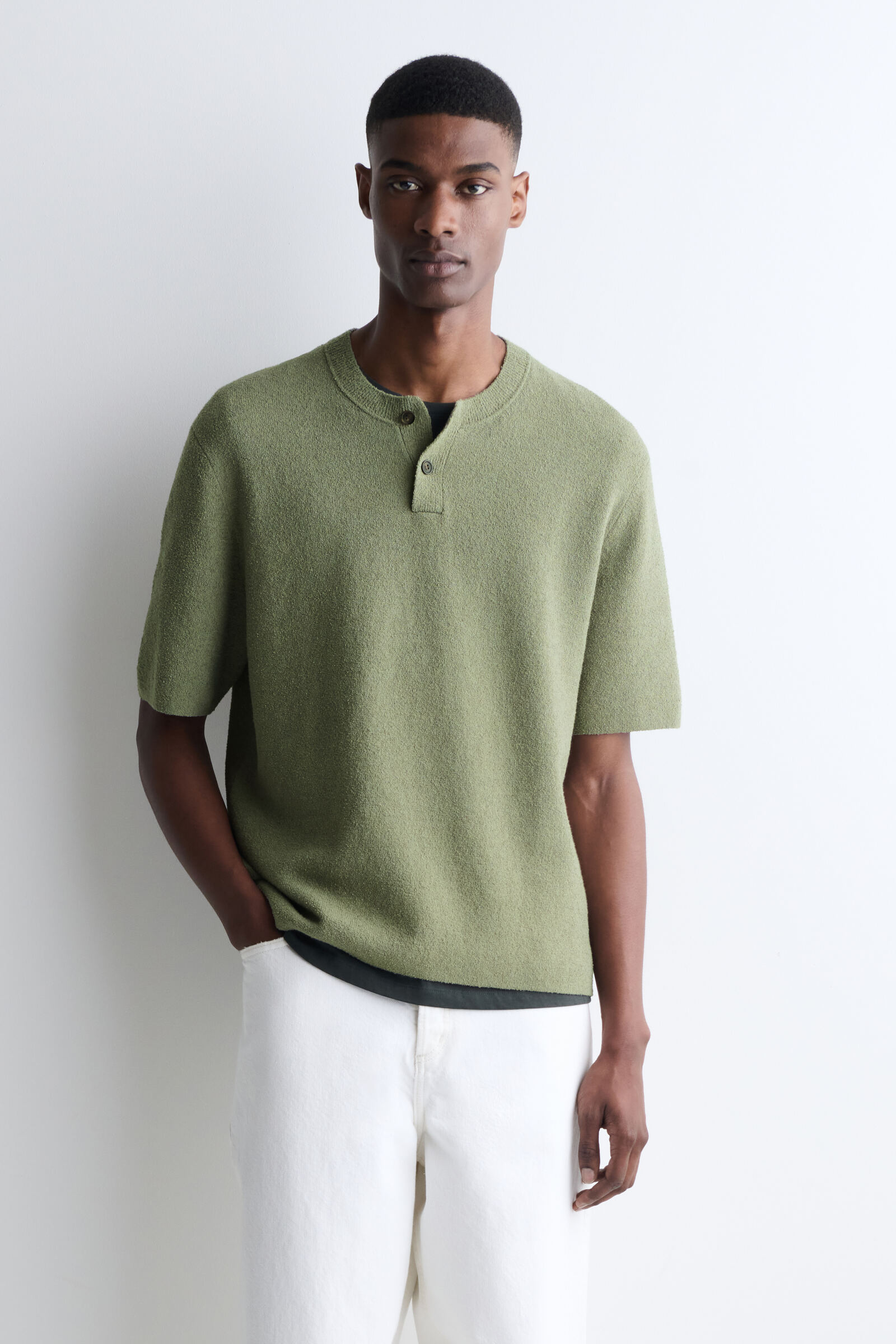 BOUCLE-KNIT HENLEY T-SHIRT ブークレニットヘンリーネックTシャツ