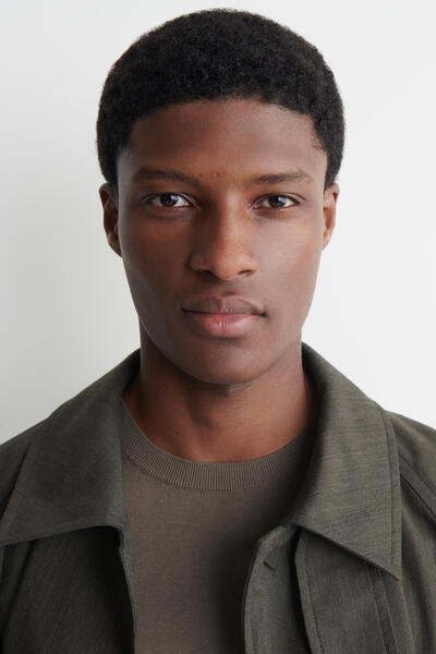 COS コットンニットTシャツ