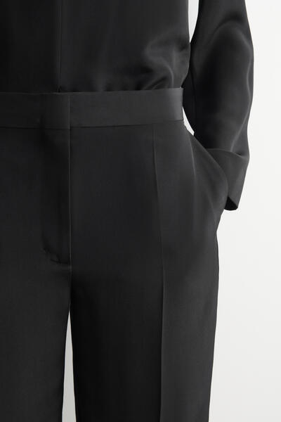 COS テーラード シルクショートパンツ