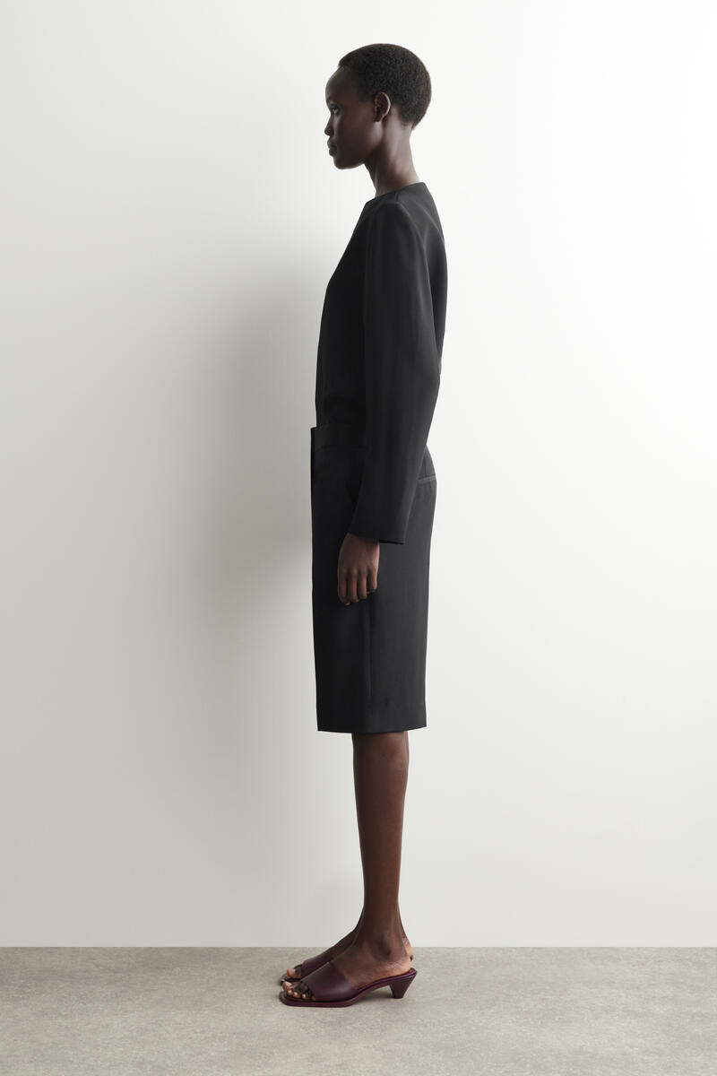 COS テーラード シルクショートパンツ