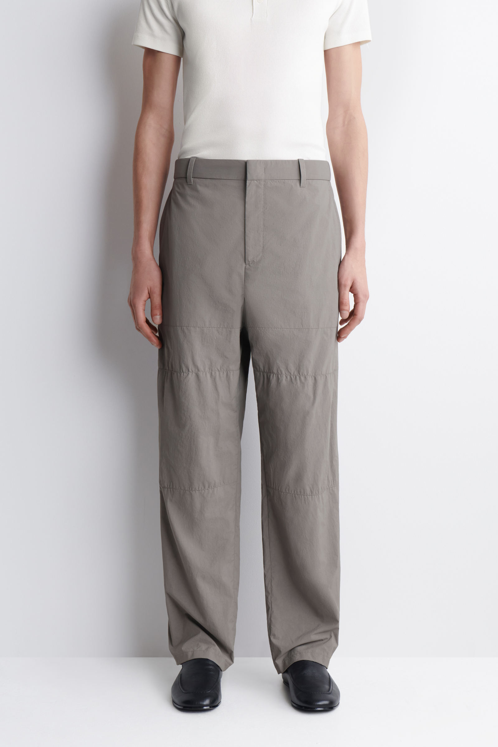 NYLON BARREL-LEG RELAXED-FIT TROUSERS ナイロン バレルレッグパンツ