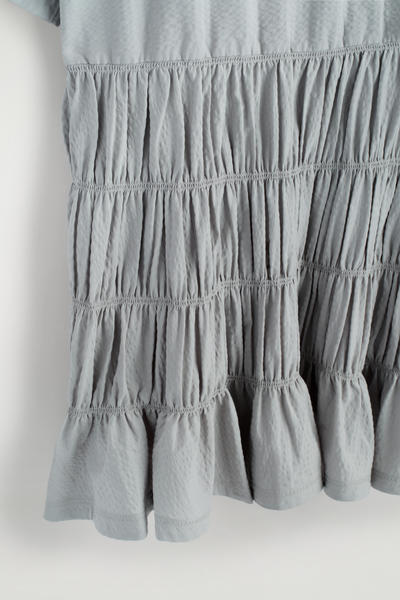 COS スモックシアサッカーミニドレス