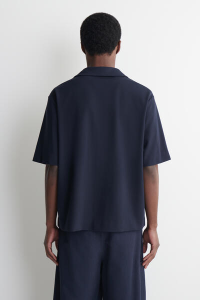 COS ミラノジャージーショートスリーブシャツ