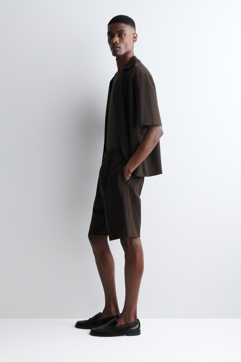 COS ミラノジャージーショーツ