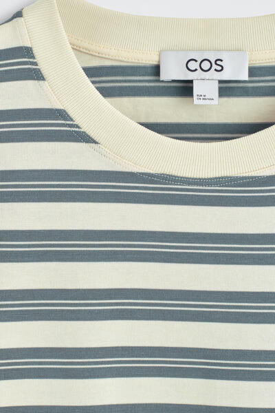 COS オーバーサイズ　ストライプコットンTシャツ