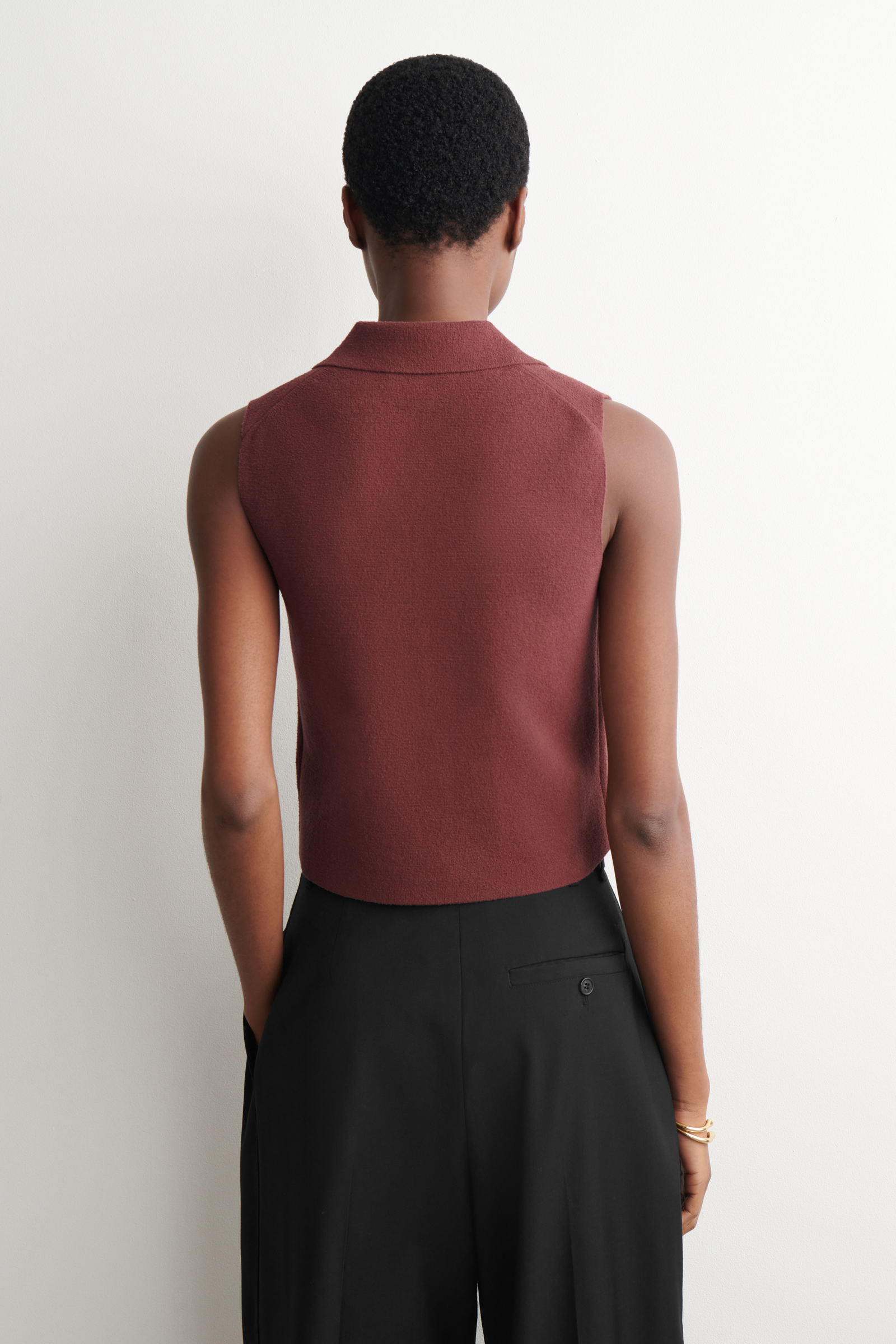 BOUCLE-KNIT WAISTCOAT ブークレニットベスト ラスト｜COS コス 公式