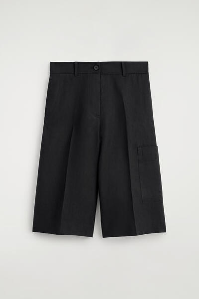 COS リネン ユーティリティ バミューダショーツ