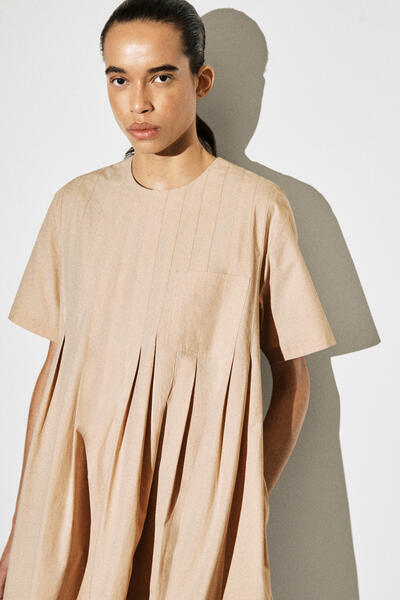 COS プリーツ コットンポプリン ミニドレス