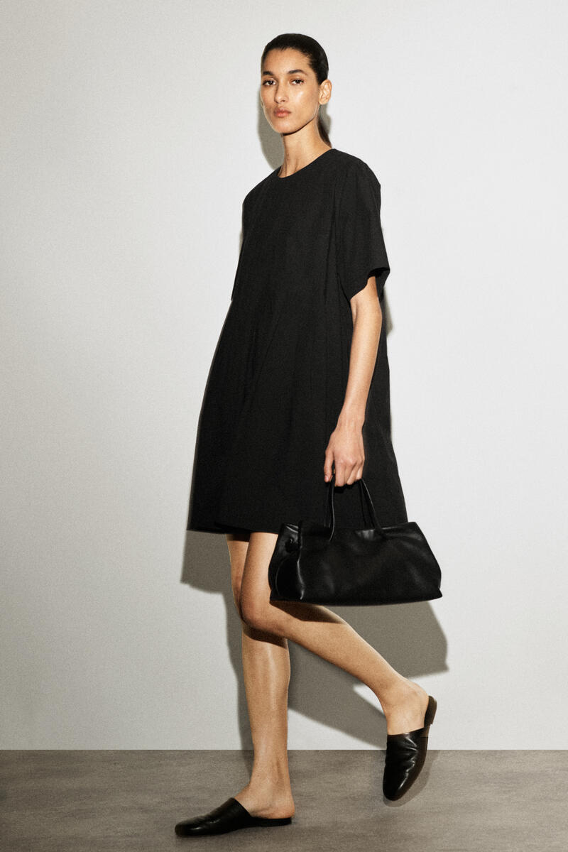 COS プリーツ コットンポプリン ミニドレス