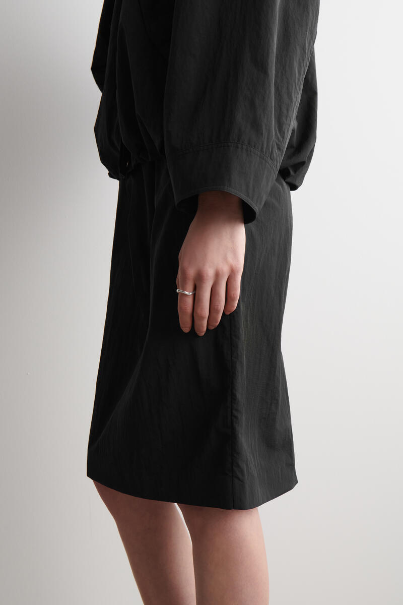 COS スカルプチャー リング