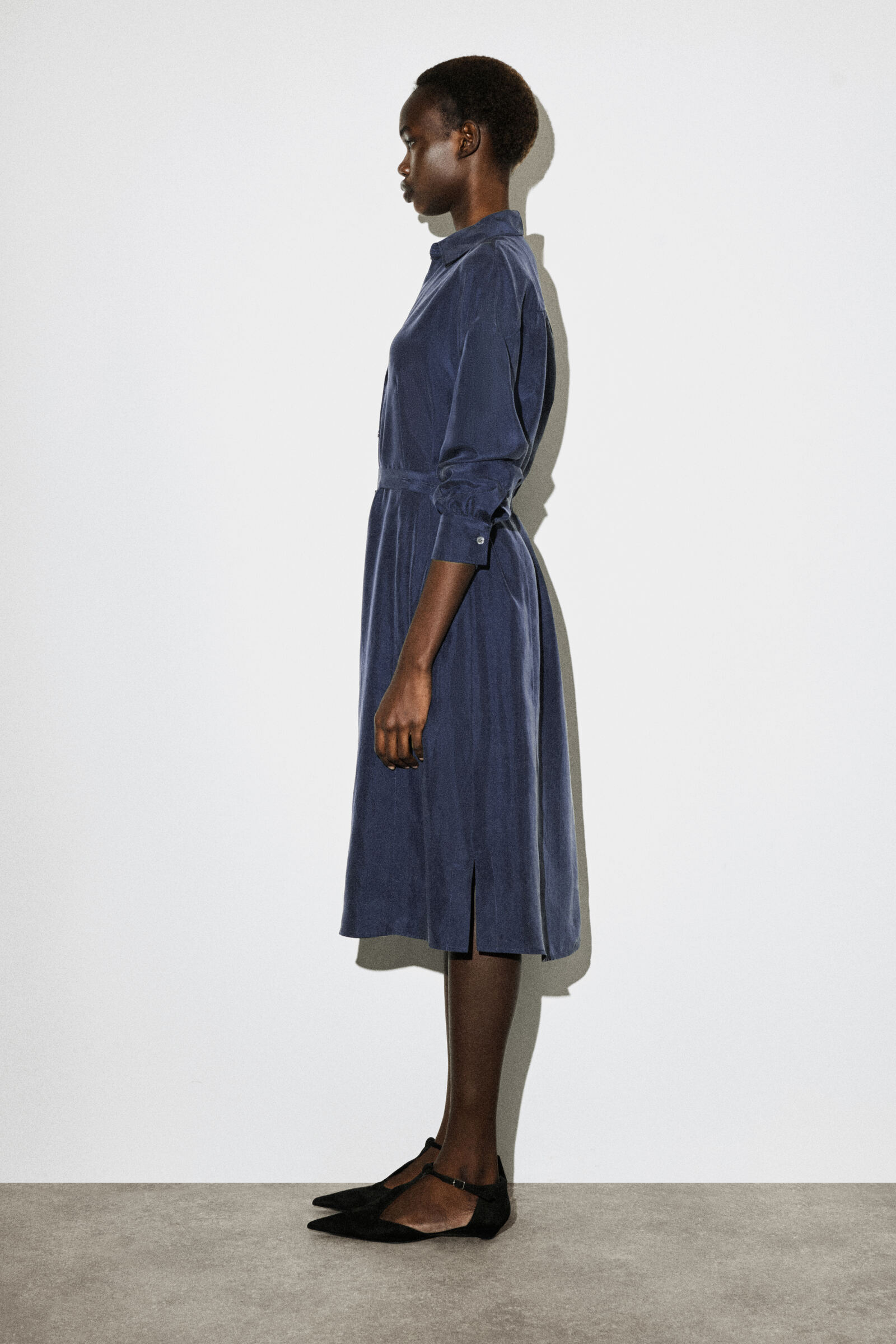 GATHERED CRINKLED-SILK MIDI SHIRT DRESS ギャザー入りしわ加工