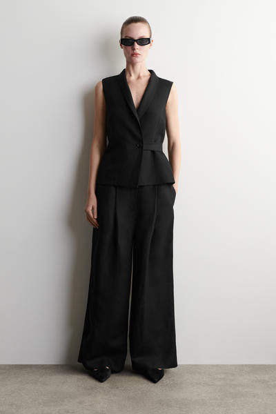 COS ショールカラー ベルト付きリネンブレンド ベスト