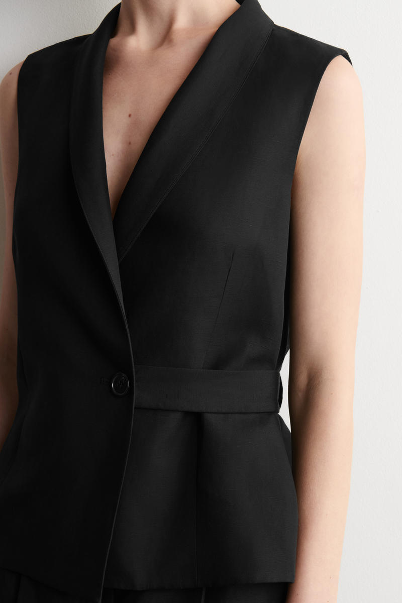 COS ショールカラー ベルト付きリネンブレンド ベスト