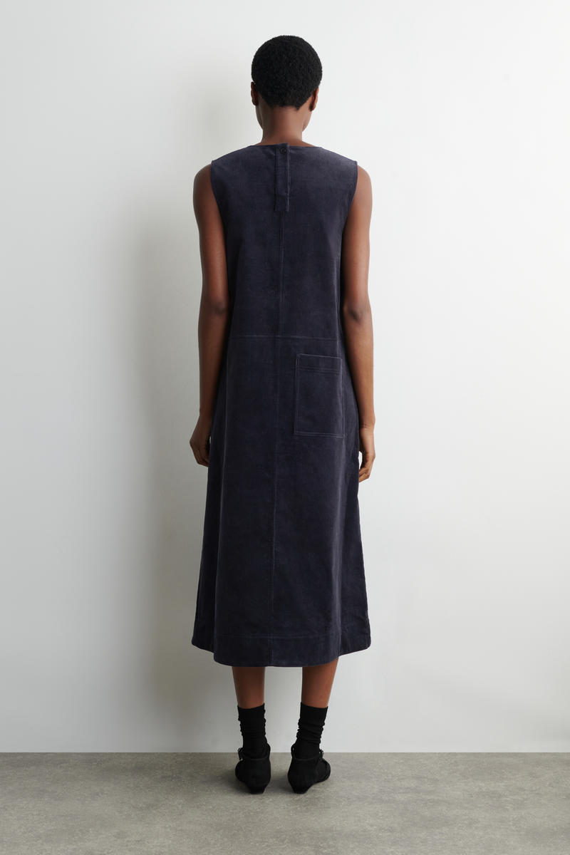 COS Aラインコーデュロイミディドレス