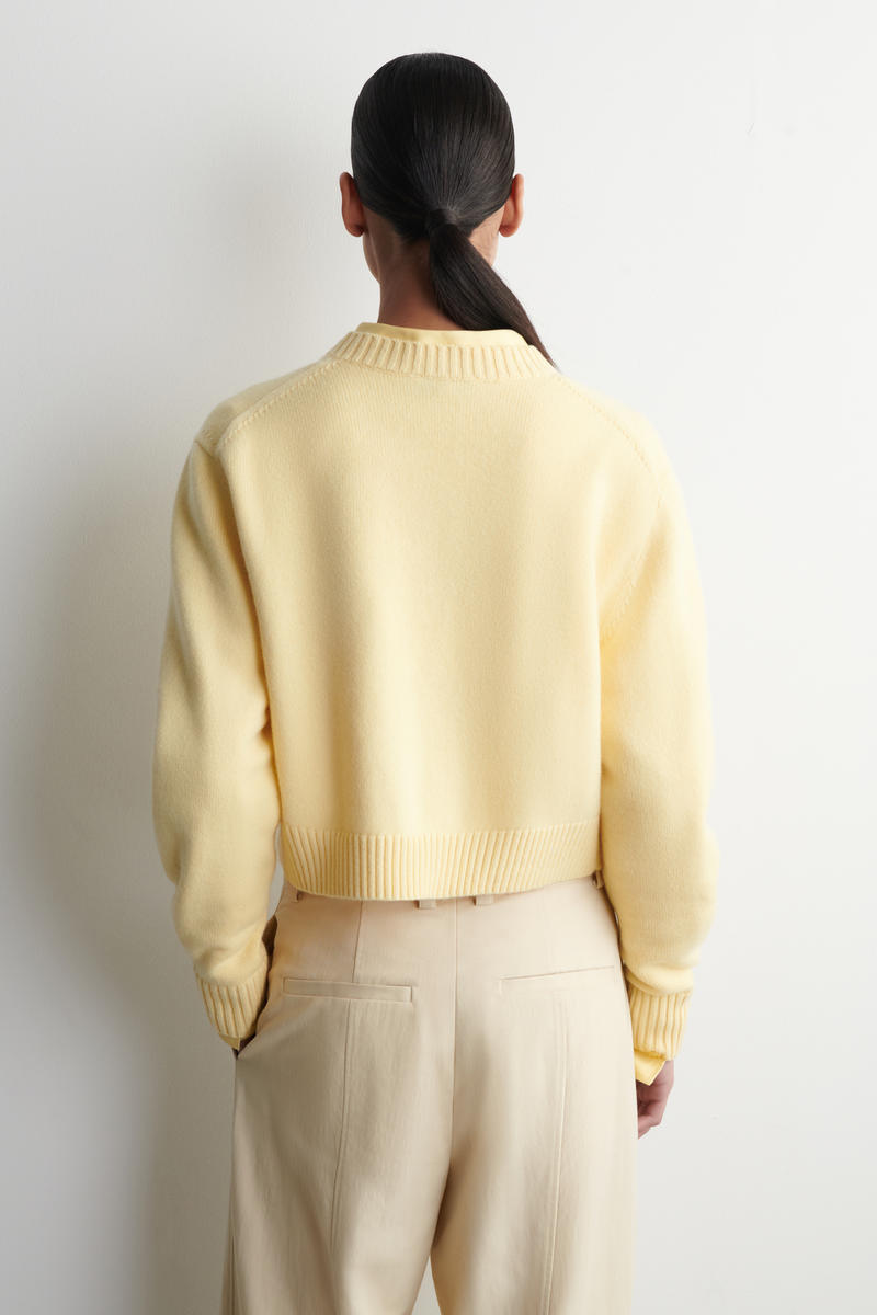 COS メリノウールカーディガン