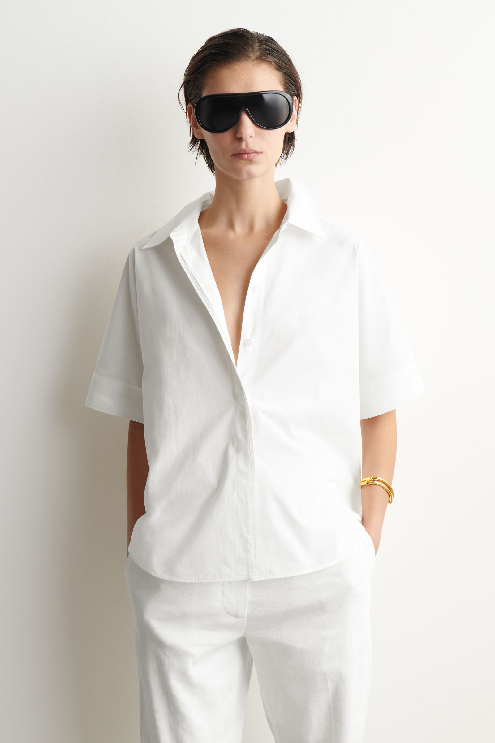 OVERSIZED SHORT-SLEEVED COTTON SHIRT オーバーサイズ 半袖コットン 