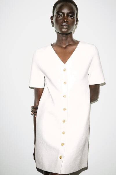 COS ボタン付きミラノリブニット ミニドレス