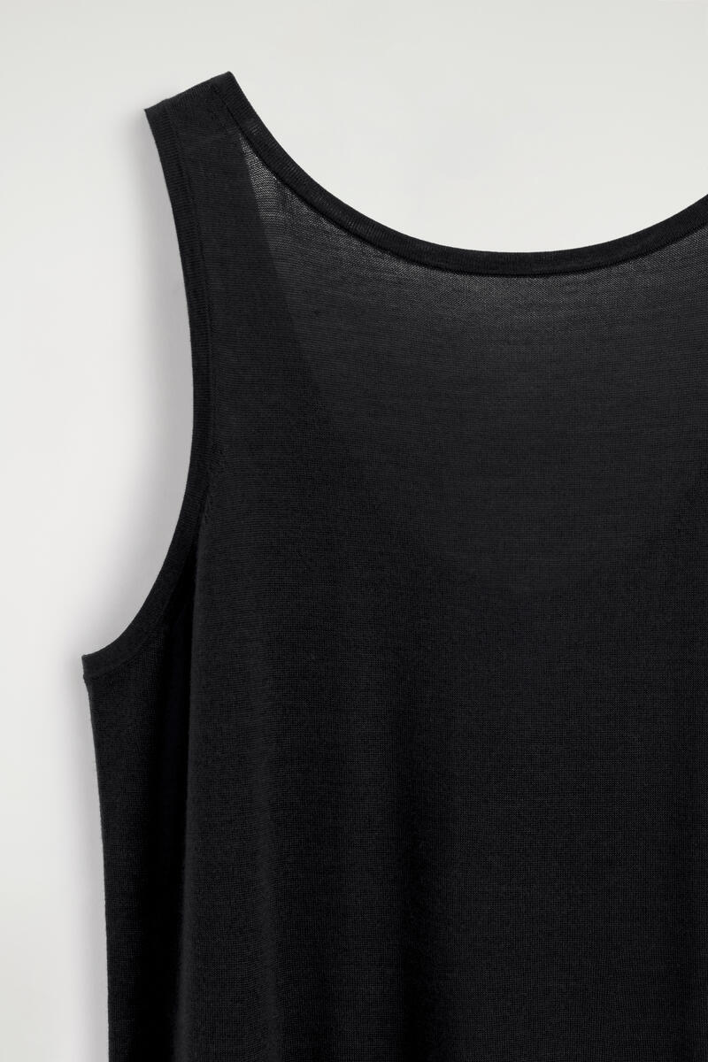 COS ラウンドメリノウール マキシワンピース