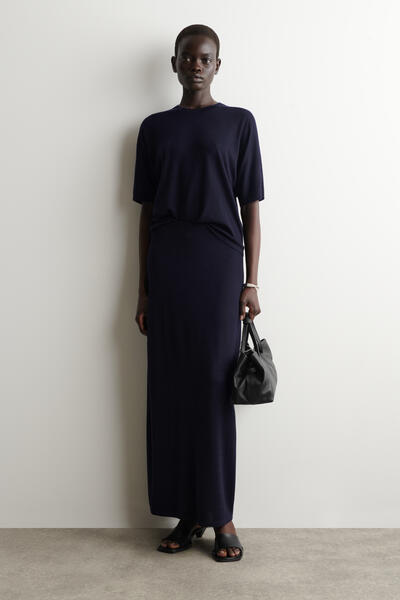 COS ラウンド メリノウール ミディスカート