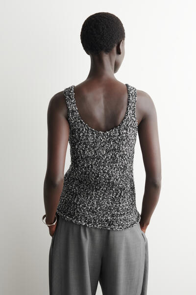 COS ツートーン チャンキー ニットタンクトップ