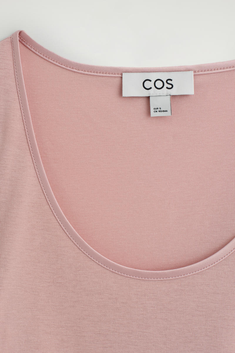 COS サテントリム　コットンジャージー　ロングスリーブトップス