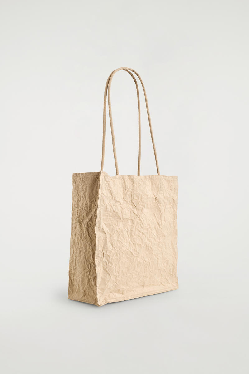 COS シワ加工トートバッグ