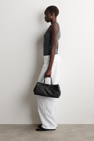 COS リブ編みコットンタンクトップ