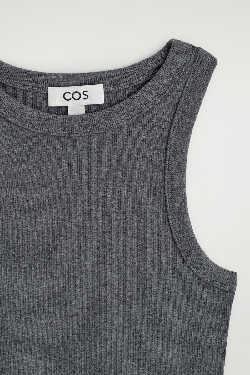 COS リブ編みコットンタンクトップ