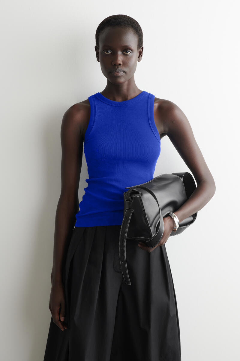 COS リブ編みコットンタンクトップ