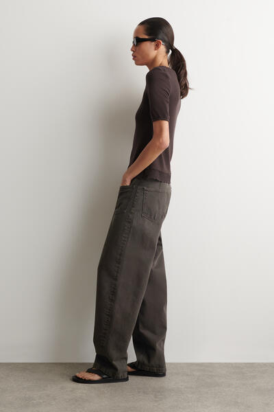 COS レーストリムリブVネックTシャツ