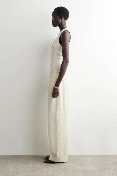 COS リブニット ヘンリータンクトップ