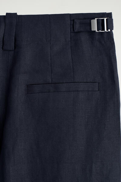 COS バックルディテール リネンバルーンレッグパンツ